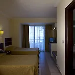 Kaila Krizantem Resort