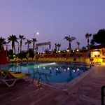 Kaila Krizantem 4*
