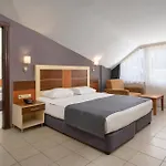 Kaila Krizantem Resort 4*