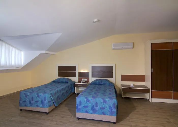 Semesteranläggning (resort) Kaila Krizantem 4*