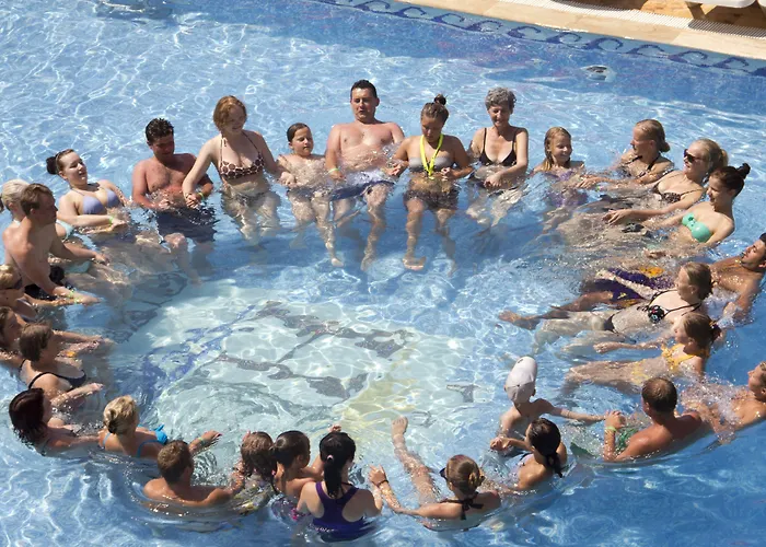 Kaila Krizantem Semesteranläggning (resort)