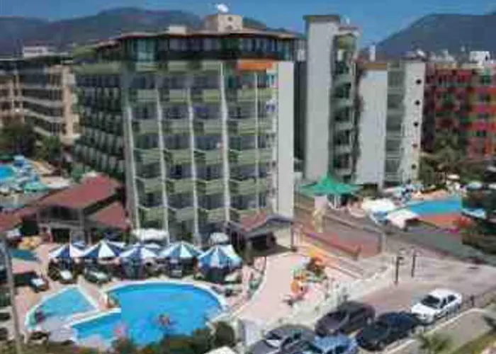 Semesteranläggning (resort) Kaila Krizantem 4*